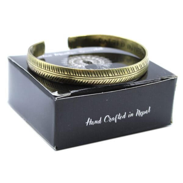 Pulsera Tibetana de Latón de Hoja Tribal Delgada - Imagen 2